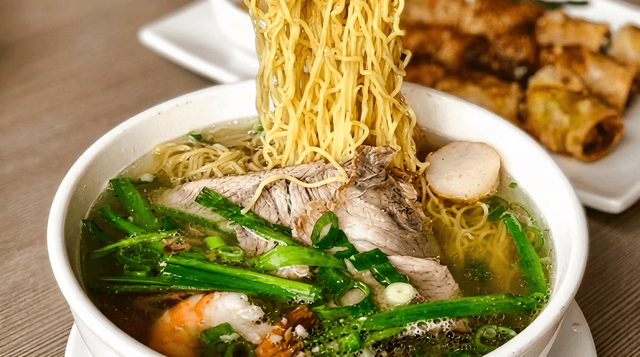 Assorted Noodle Soup.